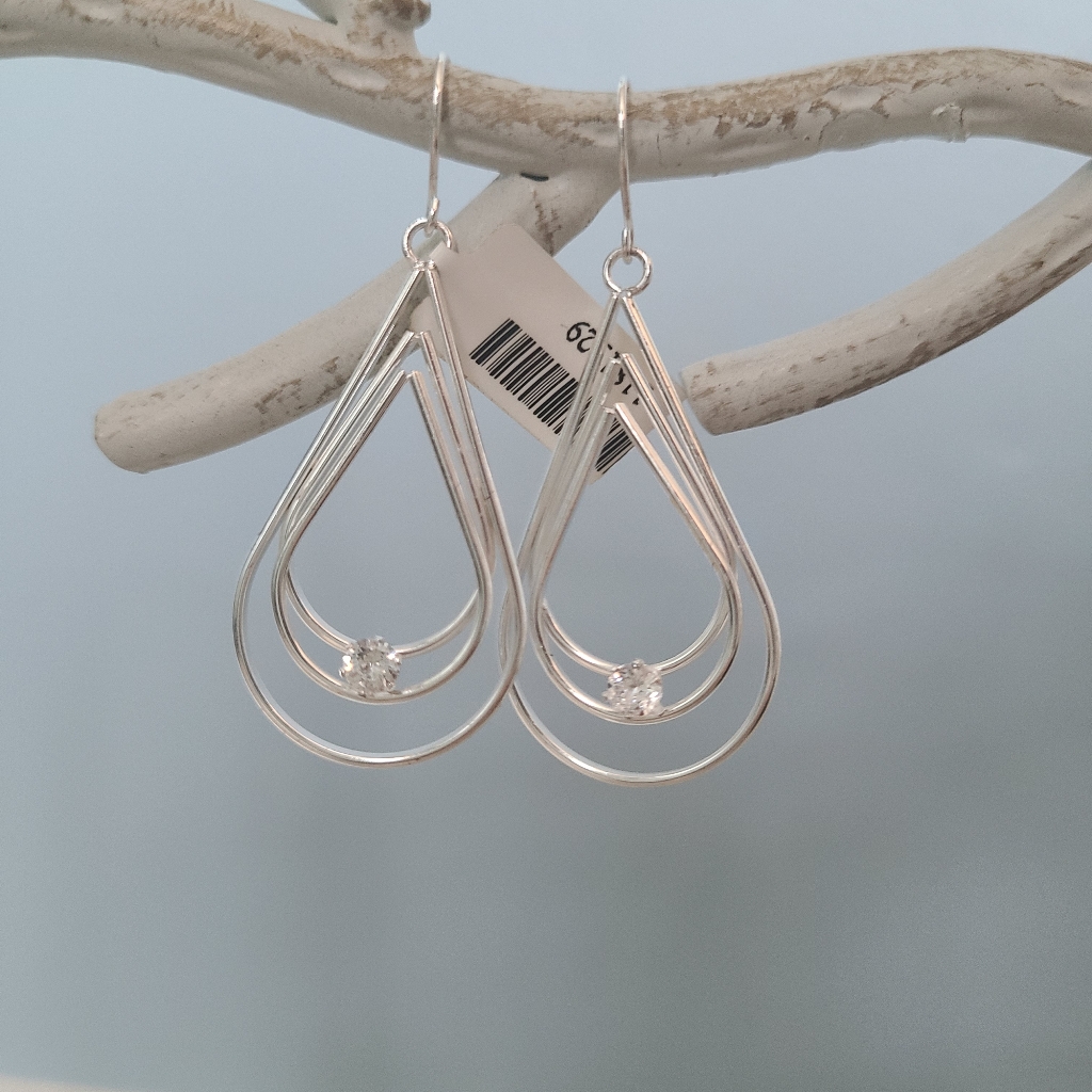 Silver Earrings With Faux Diamond Silver Earrings With Faux Diamond